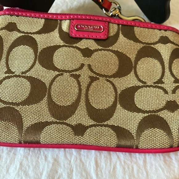Coach: Khaki/Pink Signature Canvas/Leather wristlet/Clutch- 2 card slots - Picture 8 of 16